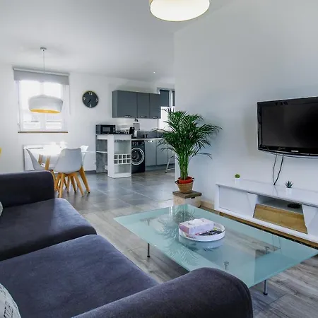 Le Tamaris, Garage Prive Hauteur Limitee, Calme, Confort Appartement